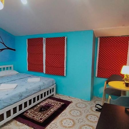 Ruenthip Homestay Bangkok Eksteriør bilde