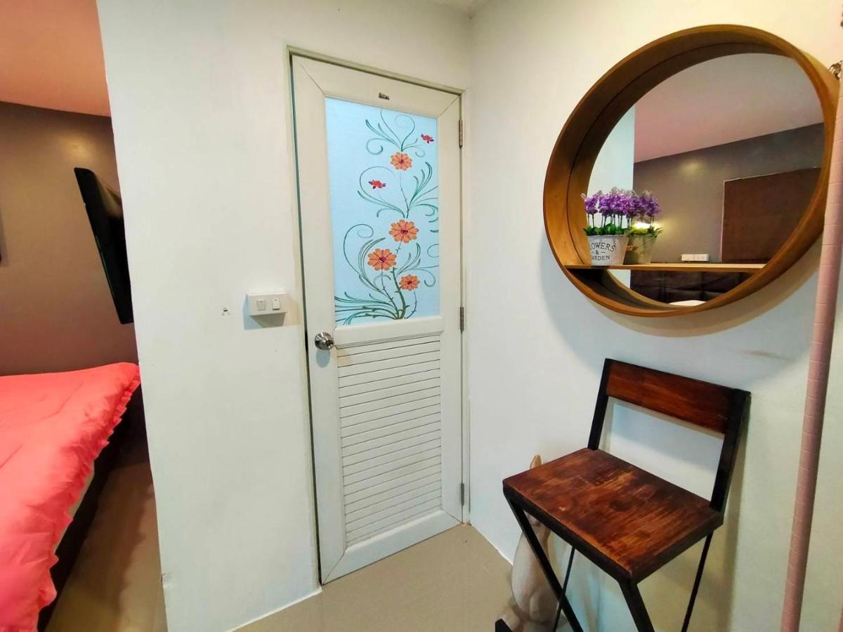 Ruenthip Homestay Bangkok Eksteriør bilde
