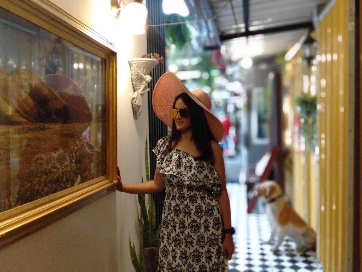 Ruenthip Homestay Bangkok Eksteriør bilde
