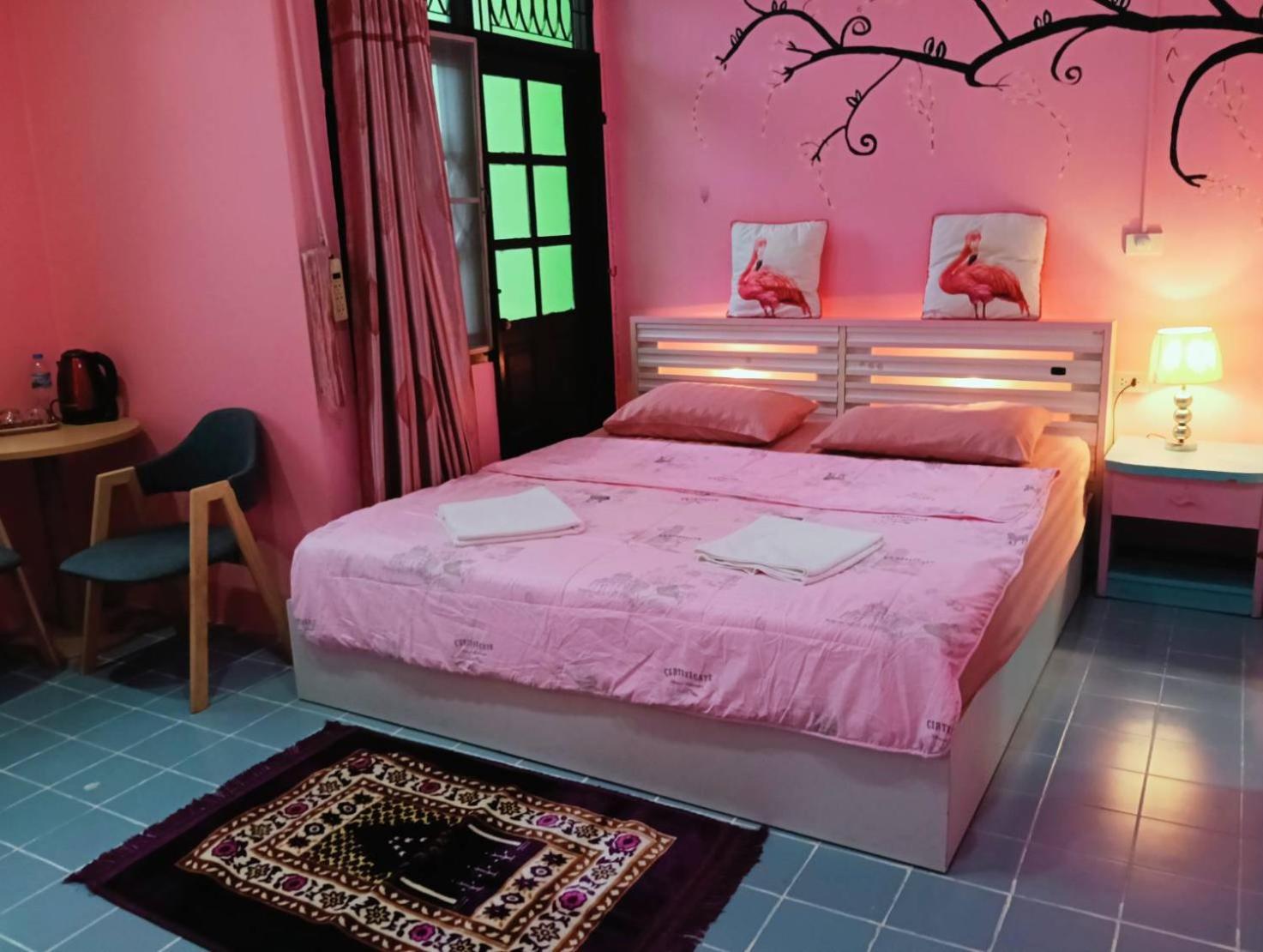 Ruenthip Homestay Bangkok Eksteriør bilde