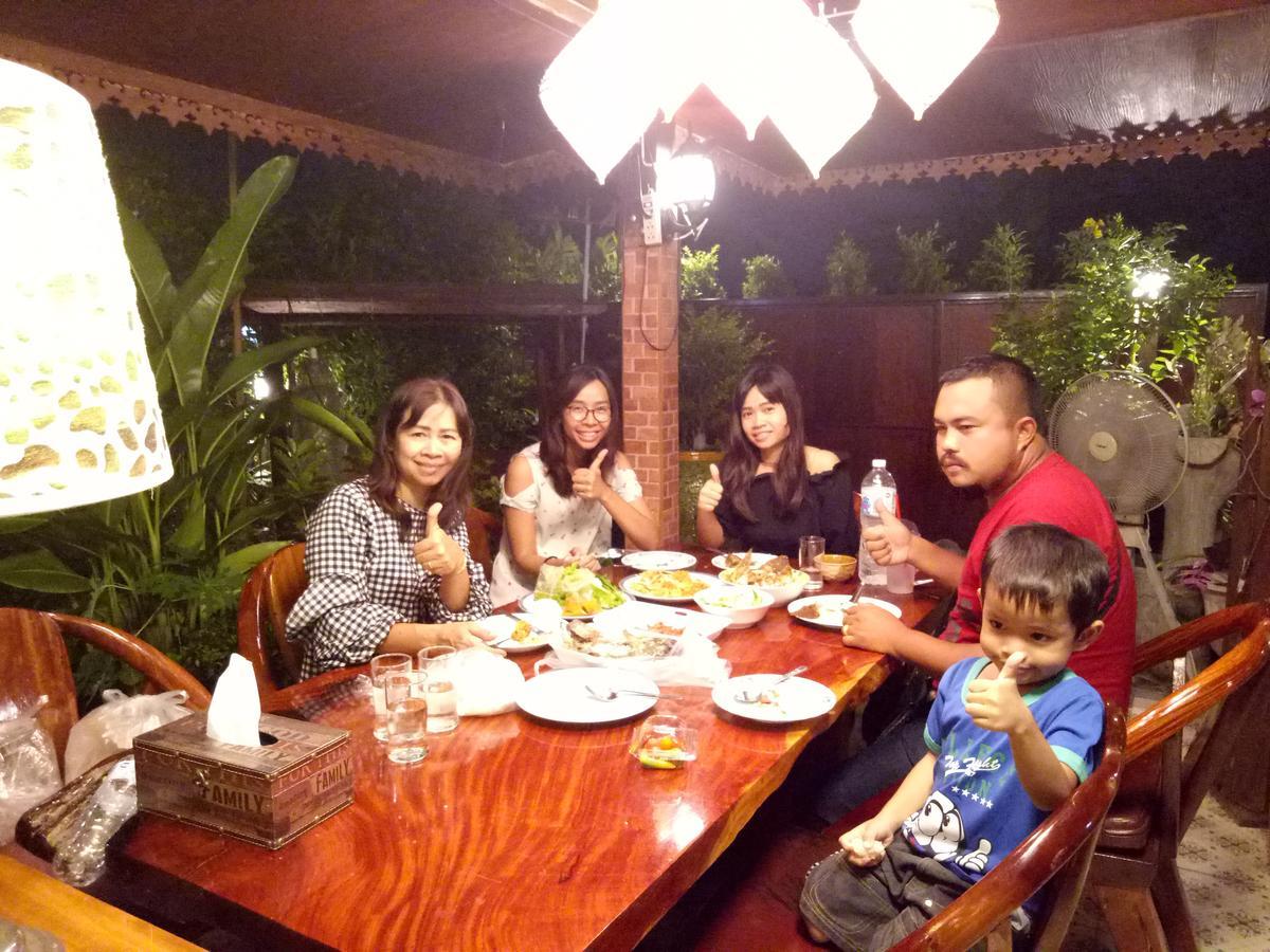Ruenthip Homestay Bangkok Eksteriør bilde
